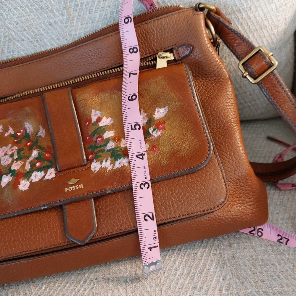 Leather Painted Fossil Purse - Picture 10 of 13